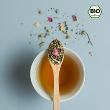 Load image into Gallery viewer, Relax tea with chamomile &amp; rose petals-3
