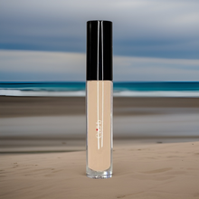 Load image into Gallery viewer, Concealing Cream Bella HC112T | Vegan, Cruelty Free, Talc Free, Paraben Free, Gluten Free
