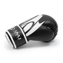 Load image into Gallery viewer, SMJ Hawk HS-TNK-000011204 boxing gloves
