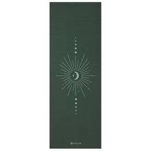 Load image into Gallery viewer, Gaiam yoga mat 5MM
