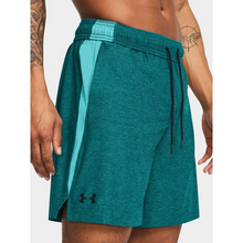 Load image into Gallery viewer, Under Armor M shorts 464
