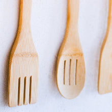 Load image into Gallery viewer, Wooden Kitchen Utensil Set of 6 | Bamboo Cooking Tools-4
