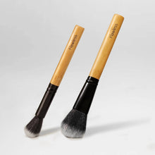 Load image into Gallery viewer, Contour and Highlighter Makeup Brush Duo-0
