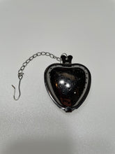 Load image into Gallery viewer, Witchy Pooh&#39;s Tea Infuser Heart Shaped Tea Strainer, Reusable for Single Cups-4
