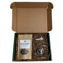 Load image into Gallery viewer, Witchy Pooh&#39;s Gift Box Set Green with a 1oz Pouch of Loose Leaf Tea, Stainless Steel Tea Ball and Wooden Spoon-3
