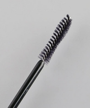 Load image into Gallery viewer, Eyelash Serum - ITEM CODE: 60195633087-1
