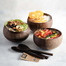 Load image into Gallery viewer, Eco-friendly Coconut Bowls &amp; Spoons Set of 4-3
