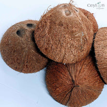 Load image into Gallery viewer, COCONUT SHELL HALVES DECORATION,ECO-FRIENDLY 100% ORGANIC | Ceylon Organic-3
