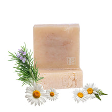 Load image into Gallery viewer, DR.HC All-Natural Skincare Face Soap - Luxury Herbs Bar (110g, 3.8oz.) (Pore Shrinking, Anti-acne, Anti-dandruff, Anti-hair loss...)-2
