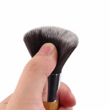 Load image into Gallery viewer, DR.HC Natural Wood Brush (for Liquid foundation, Powder...)-3
