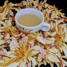 Load image into Gallery viewer, Premium Dehydrated White Lotus Flowers - Natural Herbal Tea | Ceylon Organic-1
